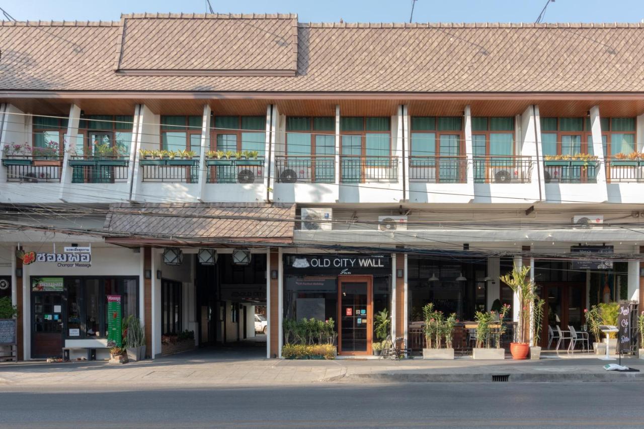 The Old City Wall Inn Chiang Mai Esterno foto