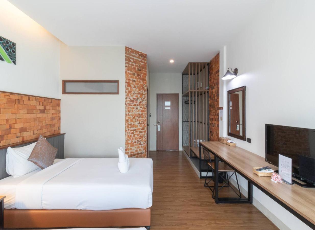 The Old City Wall Inn Chiang Mai Esterno foto