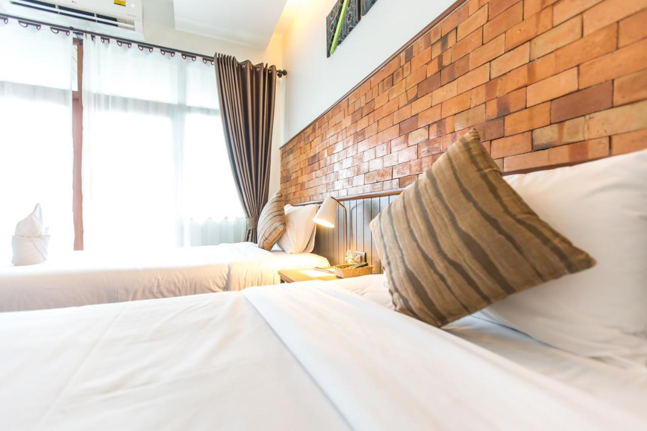 The Old City Wall Inn Chiang Mai Esterno foto