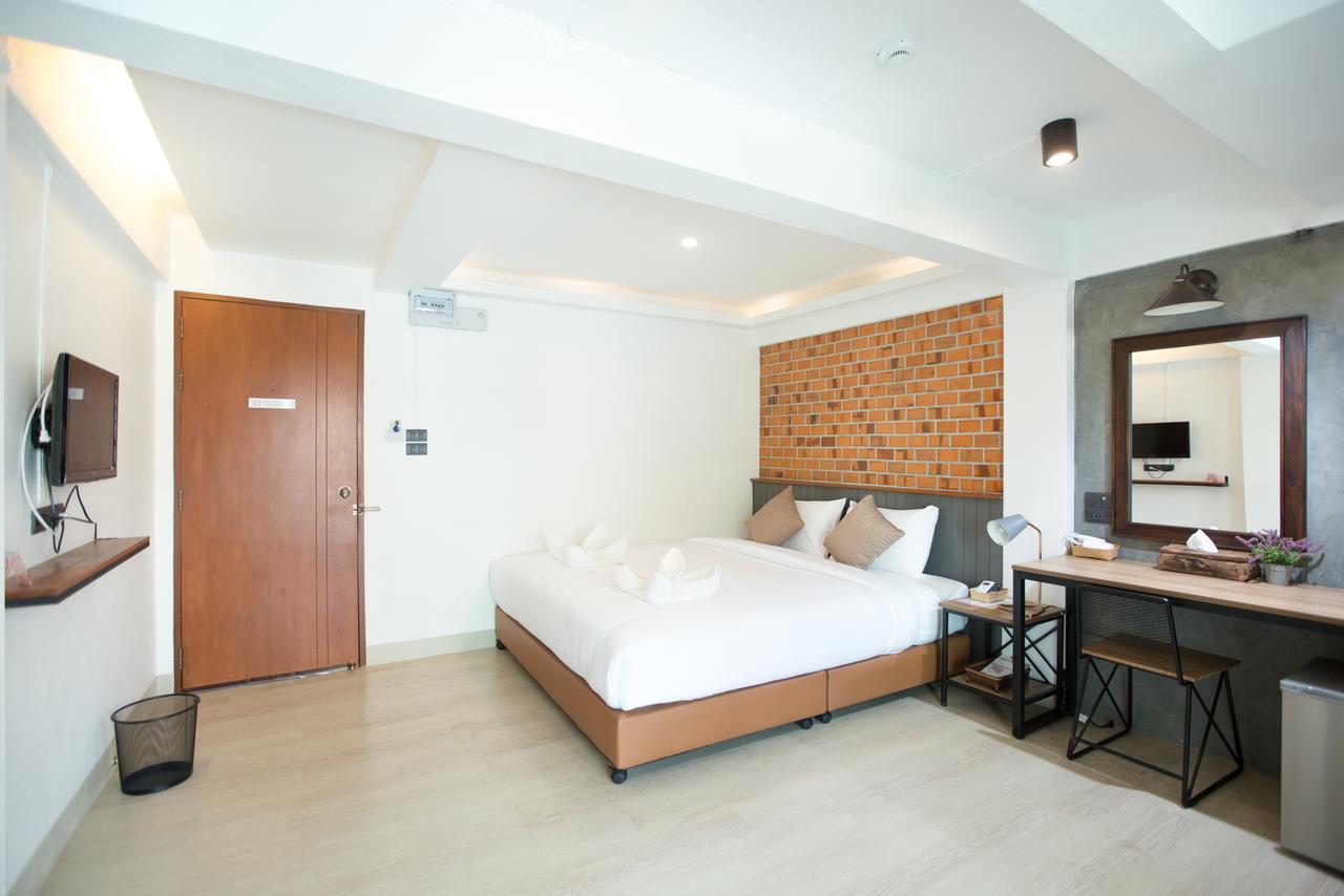 The Old City Wall Inn Chiang Mai Esterno foto